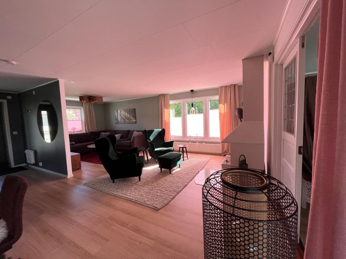 Sölvesborg Wunderbares Feriendomizil Mit Whirlpoolヴィラ エクステリア 写真